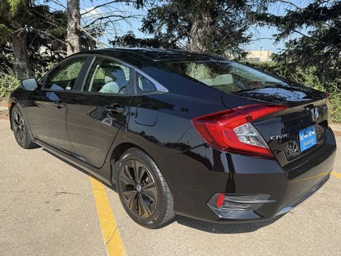 Used 2019 Honda Civic LX image 4