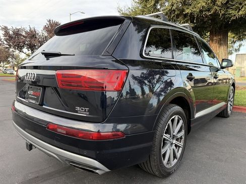 Used 2018 Audi Q7 3.0T Premium Plus AWD/4WD image 9
