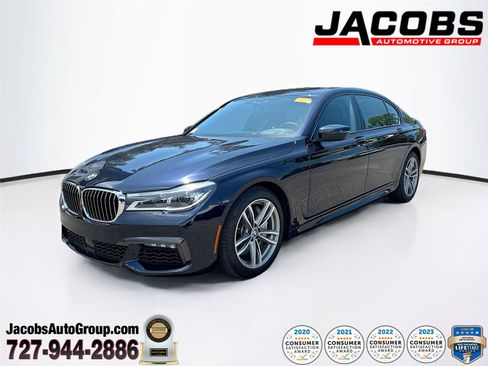 Used 2019 BMW 750i w/ Executive Package RWD image 1
