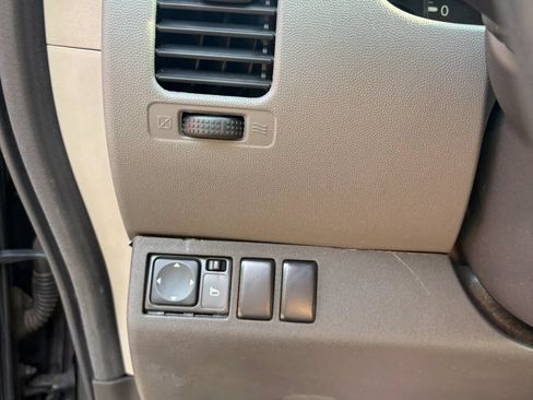 Used 2009 Nissan Xterra X AWD/4WD image 34