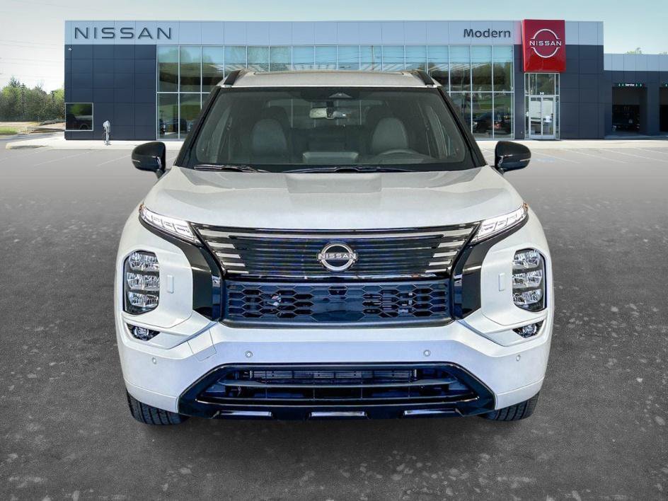 Used 2026 Nissan Rogue Platinum w/ Family Package AWD/4WD image 6