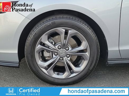 Certified 2023 Honda Accord EX image 31