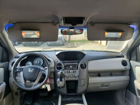 Used 2013 Honda Pilot LX image 3