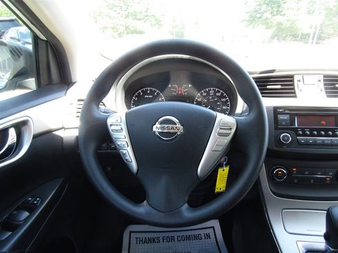 Used 2015 Nissan Sentra S FWD image 22