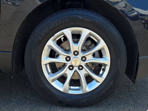 Used 2020 Chevrolet Equinox LS w/ LPO, Cargo Package FWD image 12