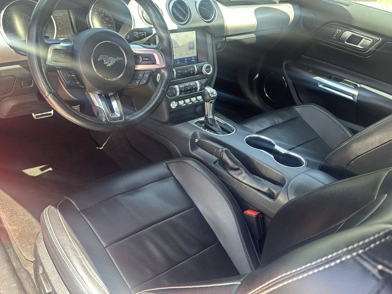 Used 2021 Ford Mustang Premium RWD image 11