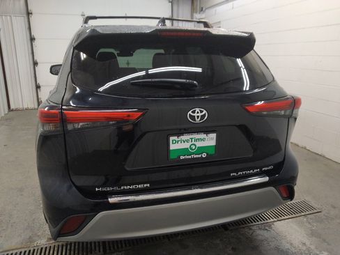 Used 2020 Toyota Highlander Platinum AWD/4WD image 6