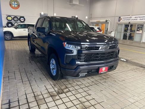 Used 2024 Chevrolet Silverado 1500 RST w/ Convenience Package II image 16