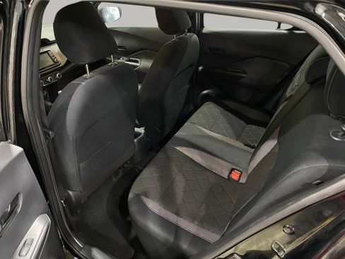 Used 2018 Nissan Kicks S FWD image 13