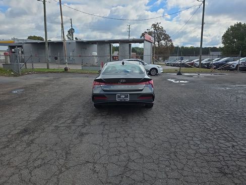 New 2026 Hyundai Elantra Blue image 14