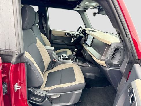 Certified 2025 Ford Bronco Big Bend image 30