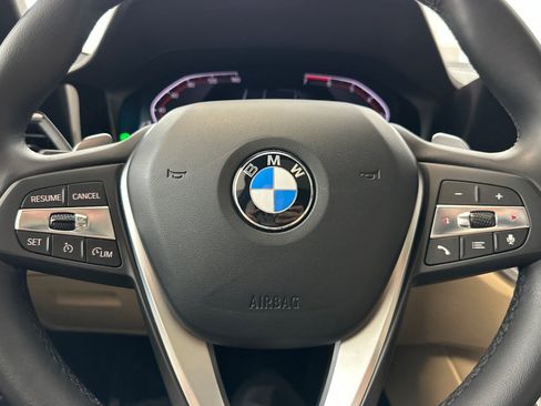 Used 2019 BMW 330i Sedan w/ Convenience Package RWD image 10