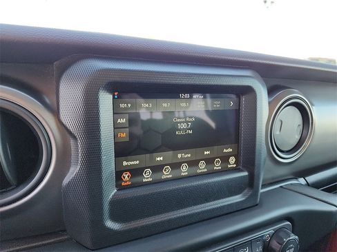 Used 2022 Jeep Wrangler Unlimited Sport image 20