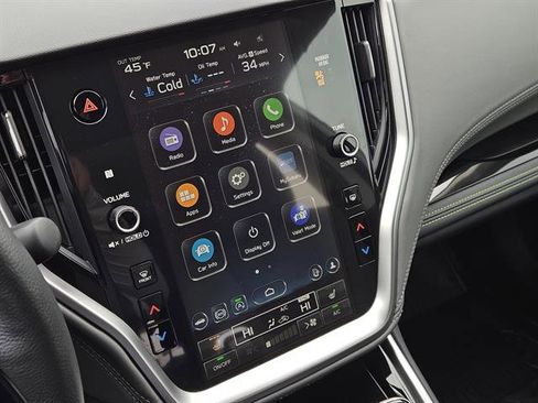 Certified 2025 Subaru Outback Onyx Edition image 13