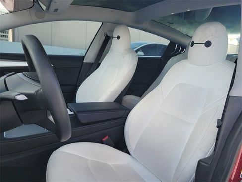 Used 2021 Tesla Model 3 Standard Range Plus image 17