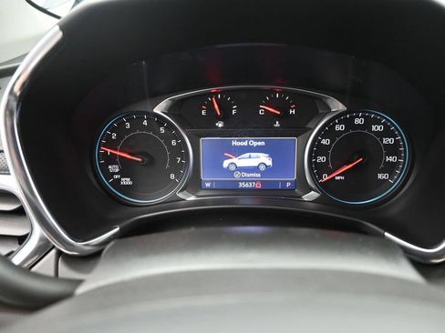 Used 2022 Chevrolet Equinox Premier FWD image 24