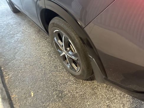 Used 2023 Honda HR-V EX-L image 8