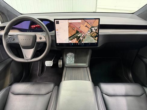 Used 2023 Tesla Model X AWD/4WD image 13