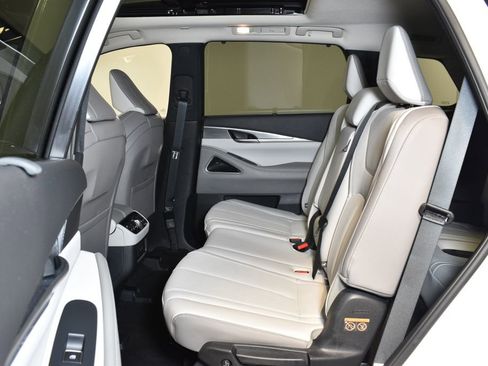 Used 2026 INFINITI QX60 Luxe w/ Cargo Package image 28