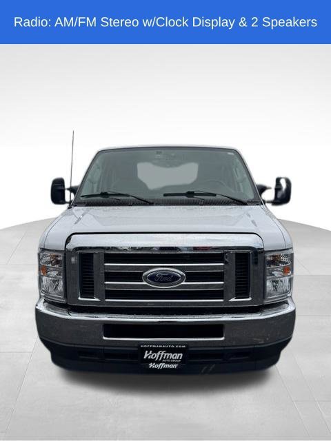 Used 2023 Ford E-450 and Econoline 450 Super Duty w/ Power Windows & Locks Group RWD image 9