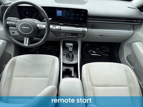 Used 2024 Hyundai Kona SEL AWD/4WD image 16
