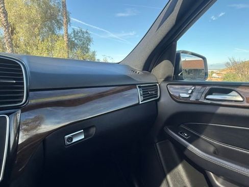 Used 2016 Mercedes-Benz GLE 350 4MATIC image 28