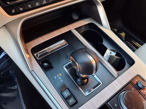 Used 2024 MAZDA CX-90 Plug-In Hybrid w/ Premium Plus image 25