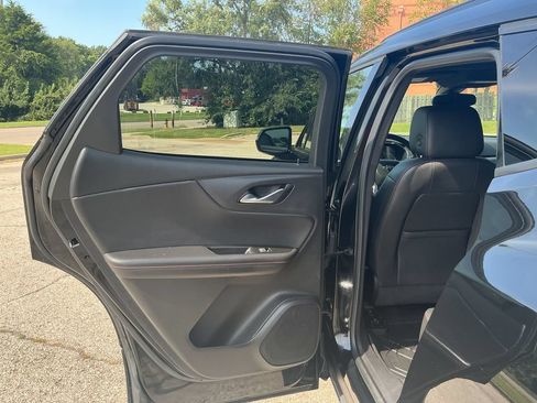 Used 2021 Chevrolet Blazer RS AWD/4WD image 18