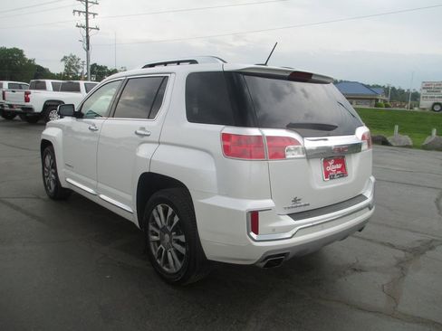 Used 2017 GMC Terrain Denali FWD image 10
