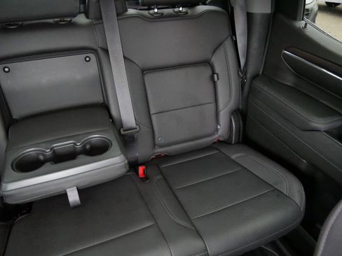 Used 2022 GMC Sierra 1500 SLT w/ SLT Premium Plus Package image 22