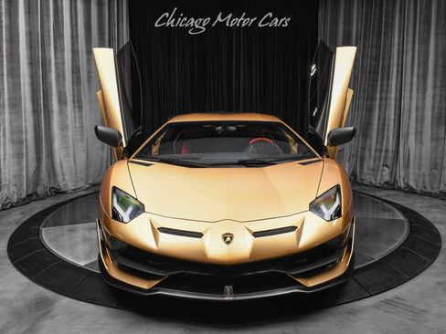 Used 2019 Lamborghini Aventador SVJ AWD/4WD image 29