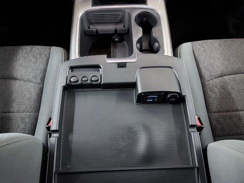 Used 2016 RAM 1500 Lone Star image 25