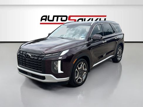 Used 2023 Hyundai Palisade Limited FWD image 3
