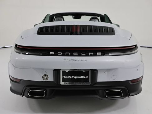 Used 2026 Porsche 911 Carrera RWD image 6