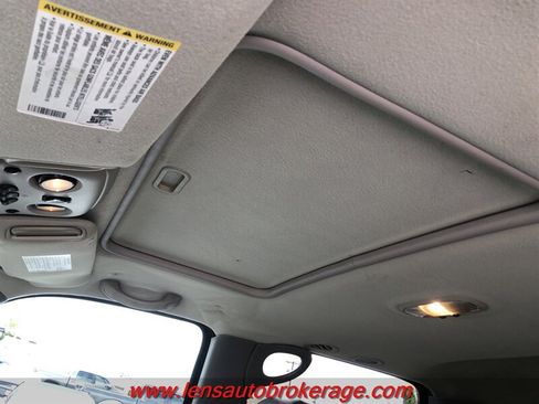 Used 2003 GMC Yukon XL SLT w/ 1SD Preferred Equipment Group AWD/4WD image 19
