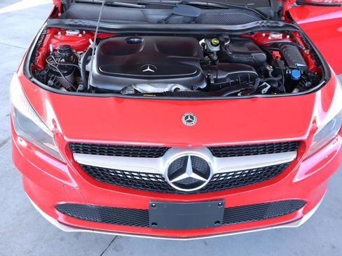 Used 2018 Mercedes-Benz CLA 250 4MATIC image 40
