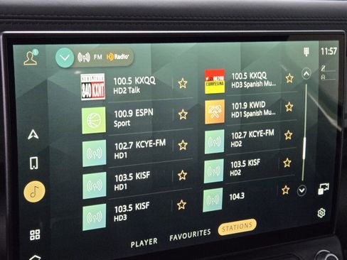 New 2026 Land Rover Defender 110 X image 32