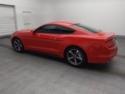 Used 2017 Ford Mustang Coupe RWD image 3