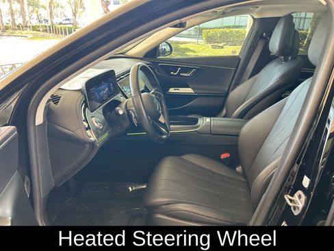 Used 2025 Mercedes-Benz E 350 4MATIC Sedan w/ Winter Package image 5