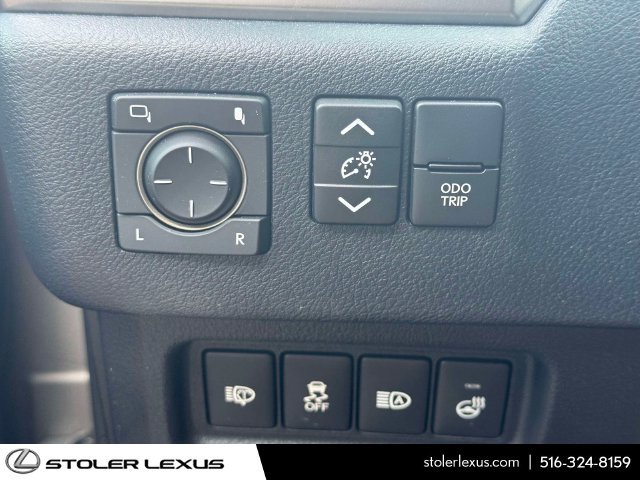 Used 2023 Lexus GX 460 Premium w/ Premium Package AWD/4WD image 25