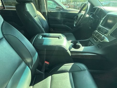Used 2020 Chevrolet Tahoe LT w/ Off-Road Package AWD/4WD image 20