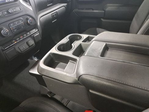 Used 2021 Chevrolet Silverado 1500 Custom image 23