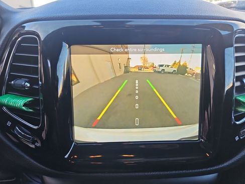 Used 2019 Jeep Compass Limited image 20