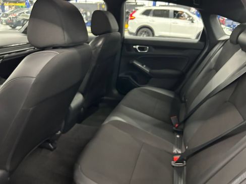 Used 2023 Honda Civic Sport image 27
