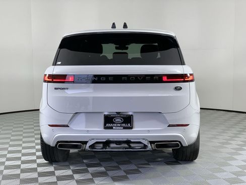 Certified 2023 Land Rover Range Rover Sport SE Dynamic image 4
