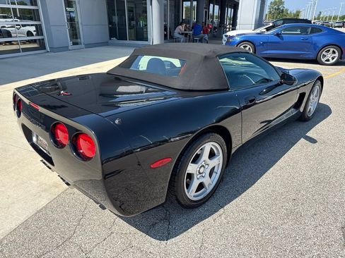 Used 1999 Chevrolet Corvette Convertible w/ Memory Pkg RWD image 5