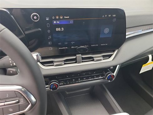 New 2026 Chevrolet Equinox LT w/ Convenience Package II image 30