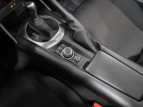 Certified 2021 MAZDA MX-5 Miata Sport image 17