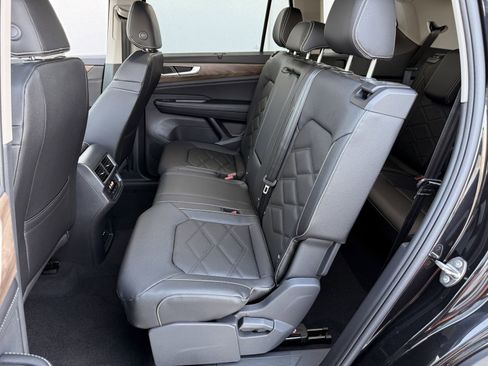 New 2026 Volkswagen Atlas SE image 22