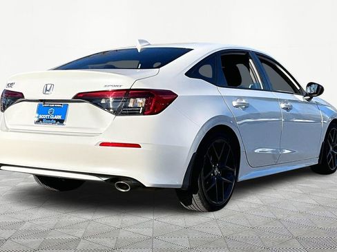 Used 2023 Honda Civic Sport image 6